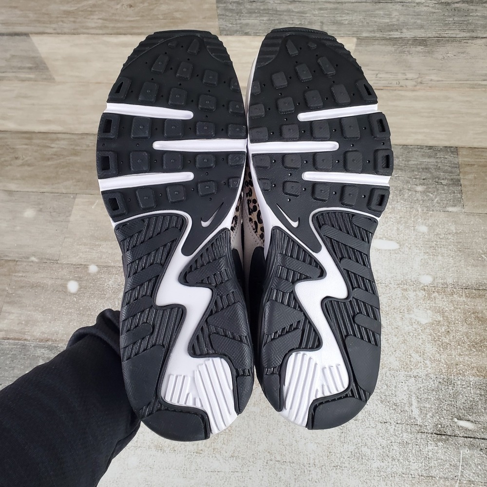 Nike Air Max Excee Womens Shoes Sz 7.5 Summit White Hemp Black Lace Up Sneakers - Picture 9 of 11